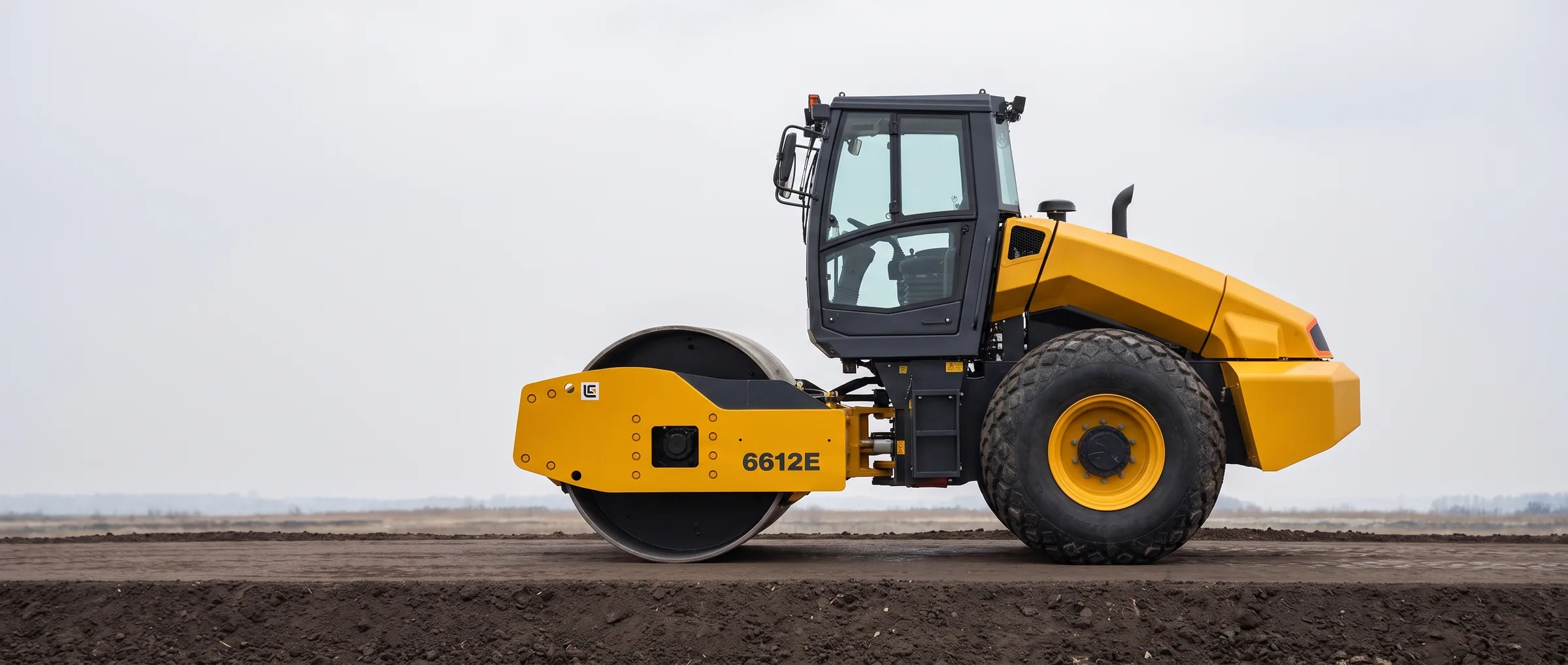 Rolo compactador LiuGong 6612E