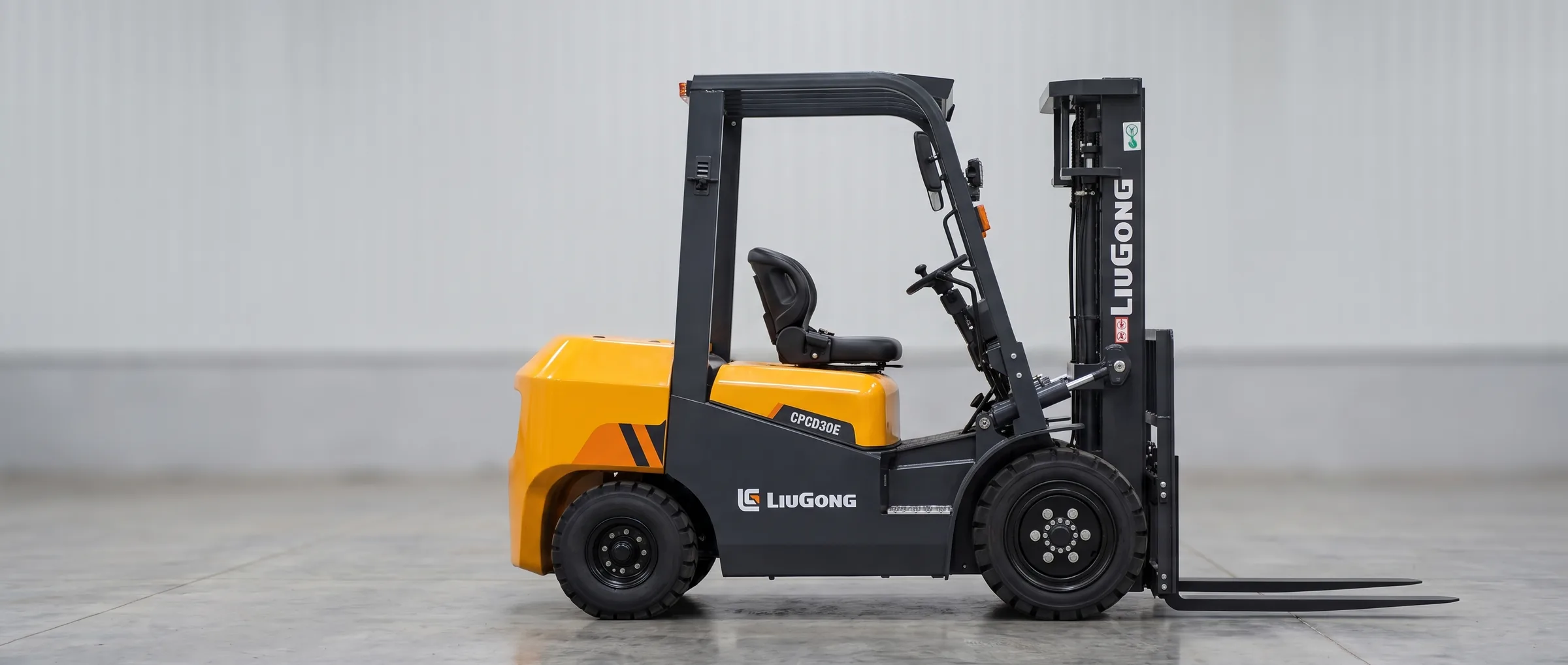 Empilhadeira LiuGong CPCD30 E